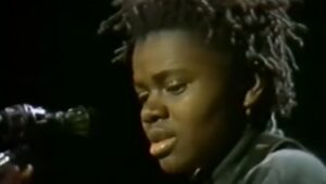 Tracy Chapman – Full Concert – 12/04/88 – Oakland Coliseum Arena (OFFICIAL)